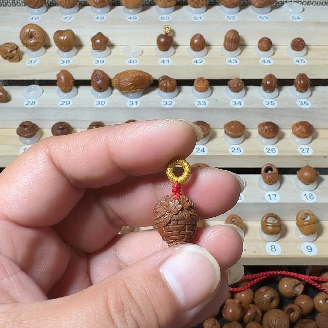 ༂***༃吊坠桃核花篮核雕