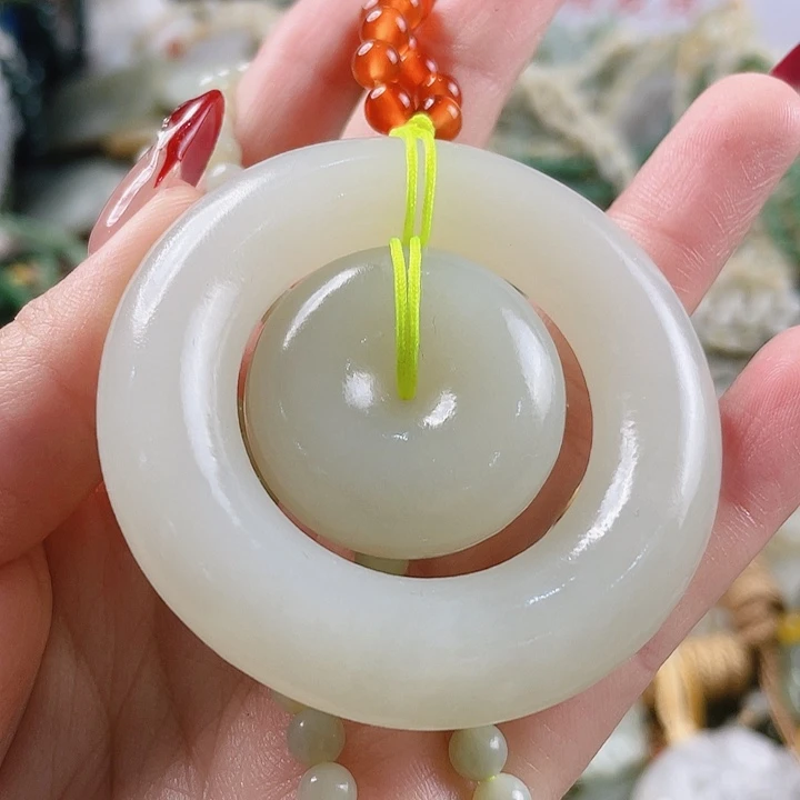 未镶嵌和田玉挂件