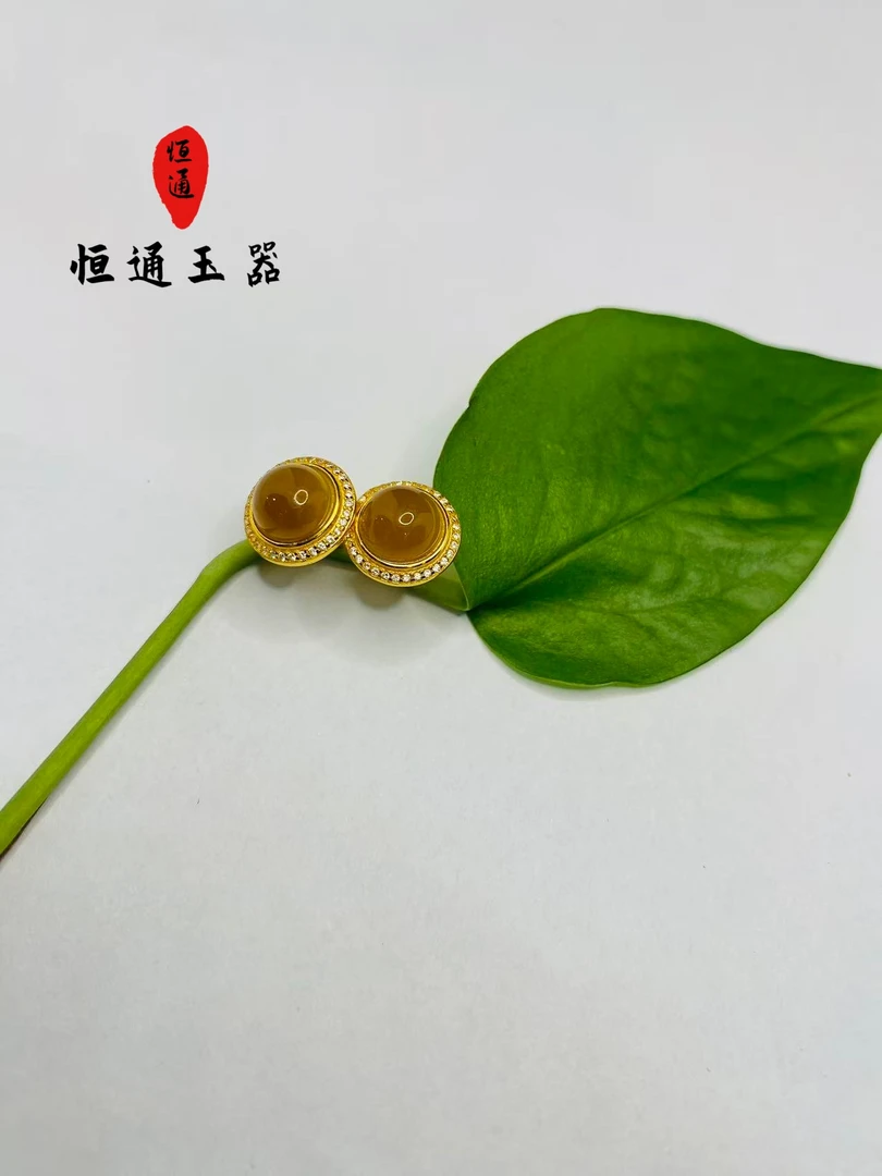 和田玉精致女款耳钉裸石8mm-2-E131-138