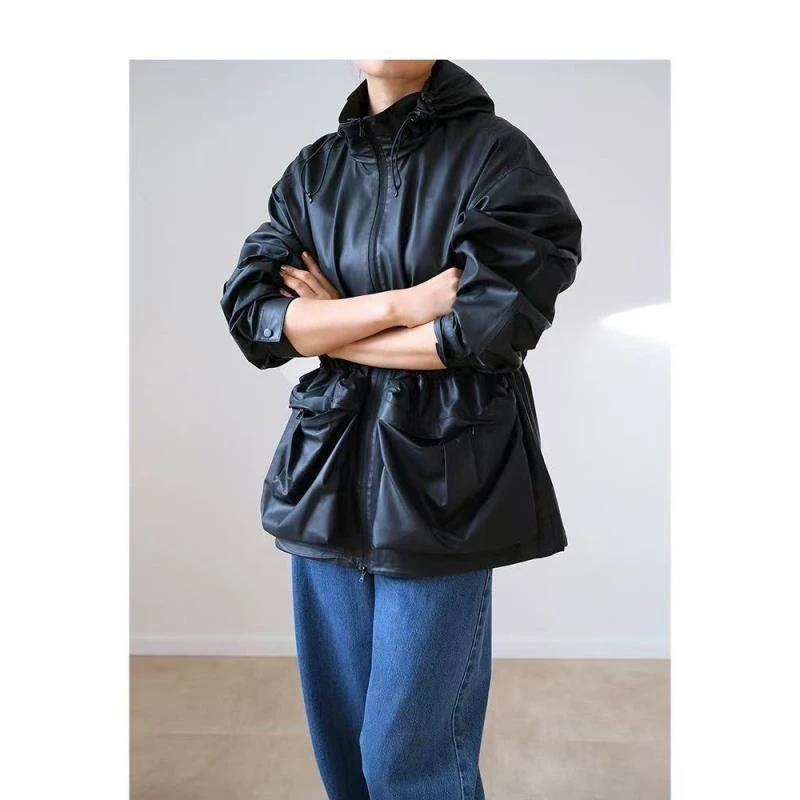 新款小牛皮外套春秋短款时尚休闲百搭女士黑色连帽66521