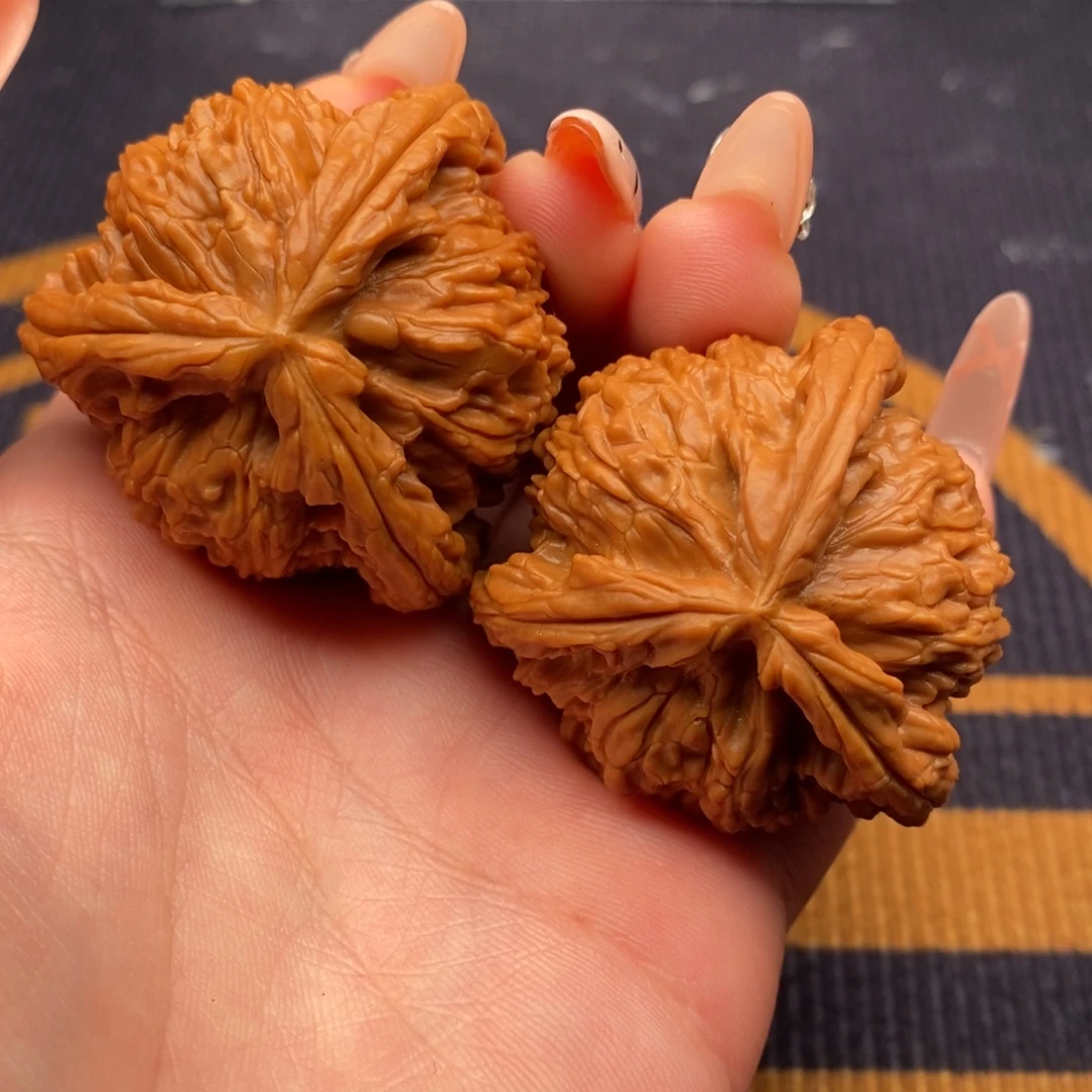 .***m吊坠文玩核桃白狮子