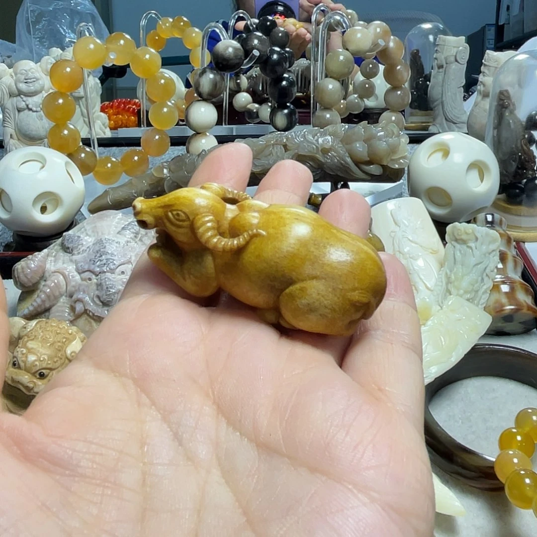 *****石英石纯铜鹿角点小牛