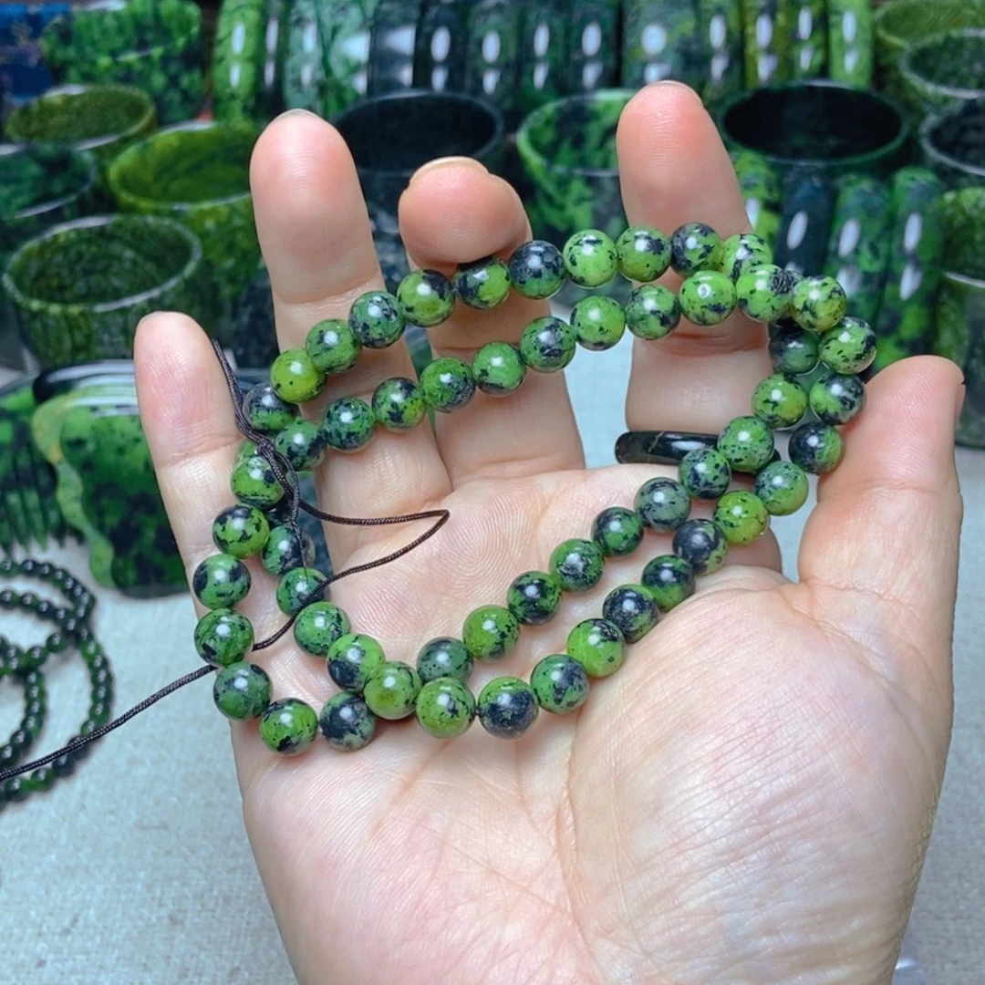 蛇纹石玉颈饰未镶嵌彤**奶