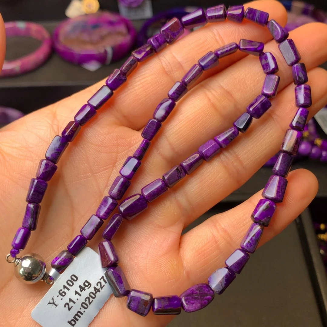 未镶嵌苏纪石（舒俱来）项链