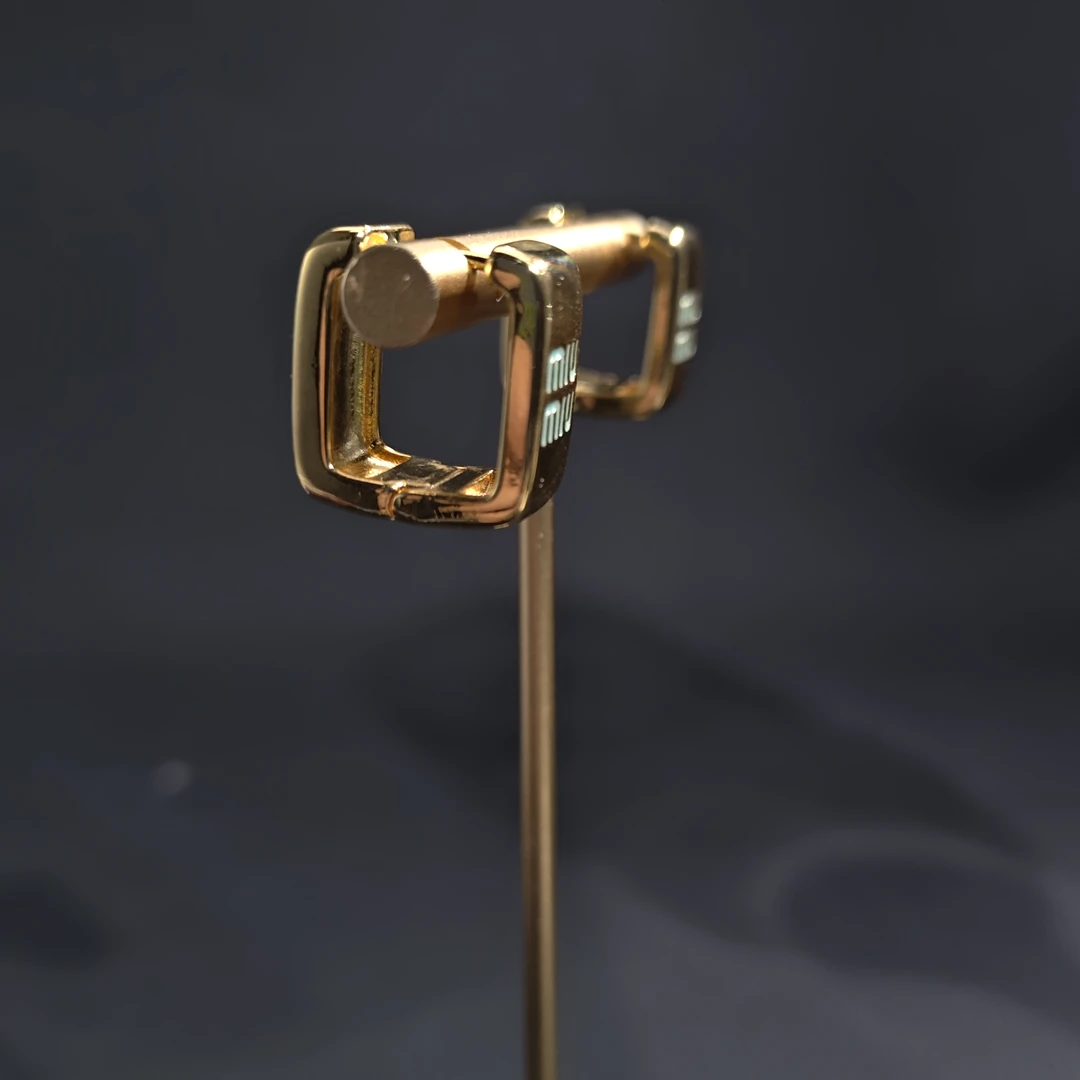 铜合金珐琅耳饰 05601欧美气质字母双色珐琅彩方形耳环