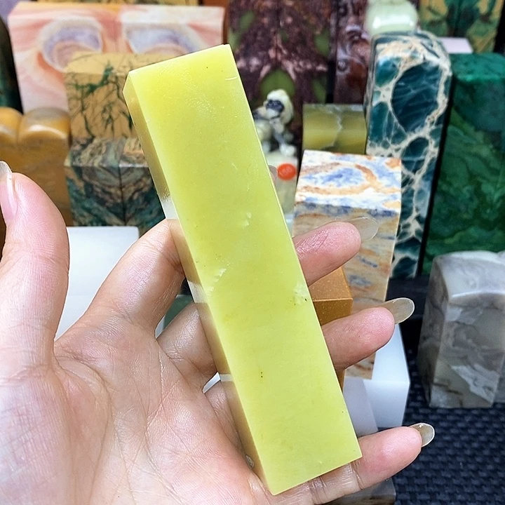 微***言青田石印石辽宁石头