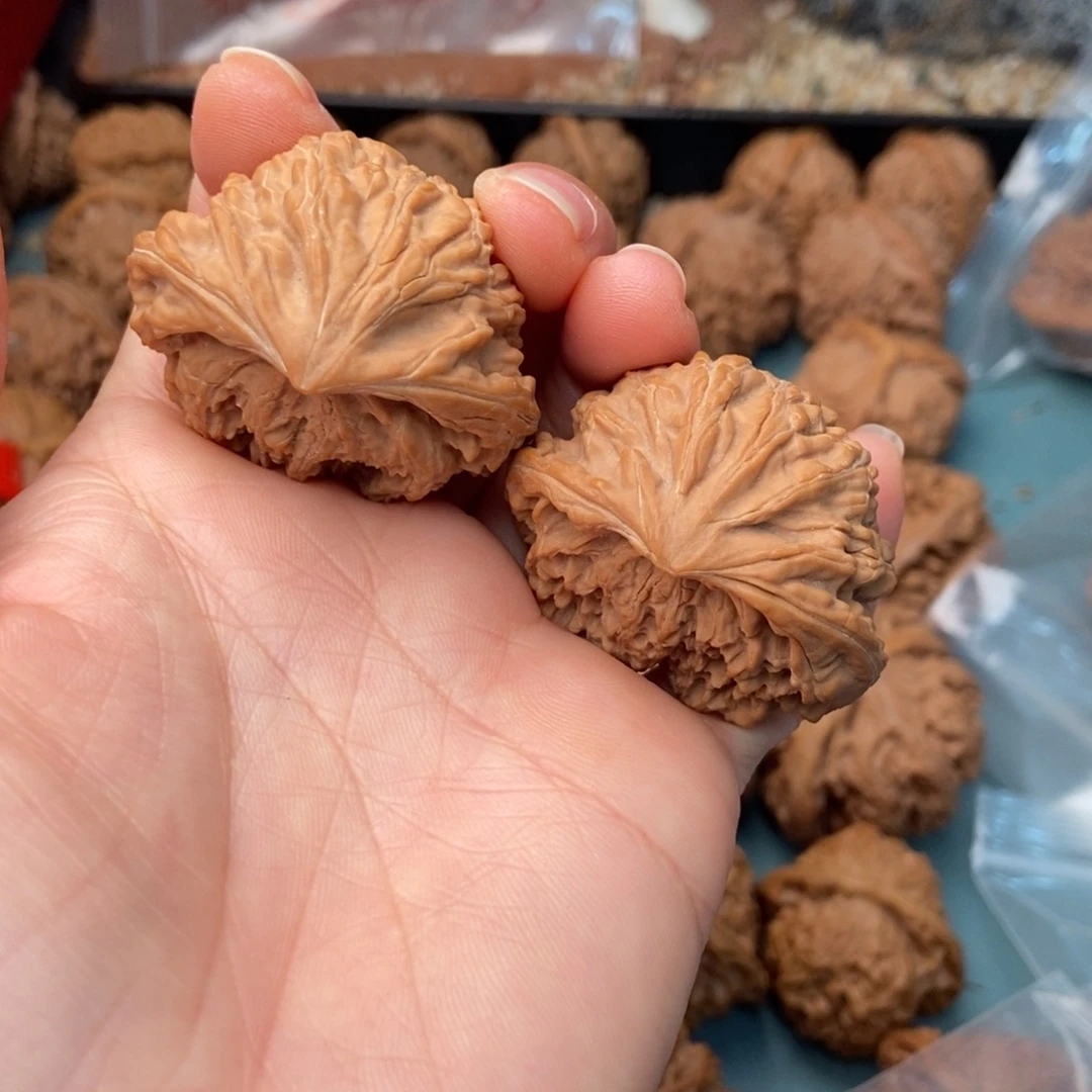 小***王把件文玩核桃文山蛇头27