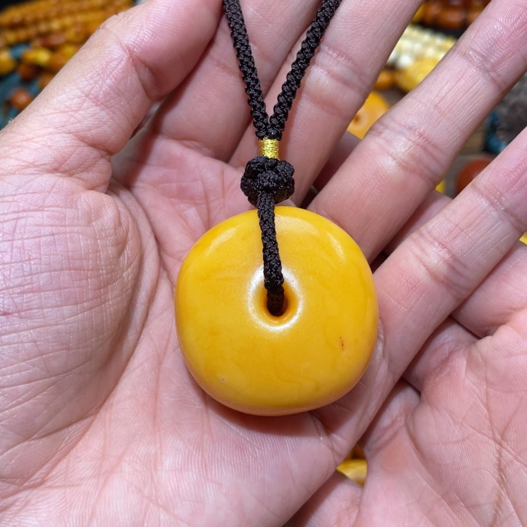 【闪购商品】未镶嵌蜜蜡裸石漂*墩子