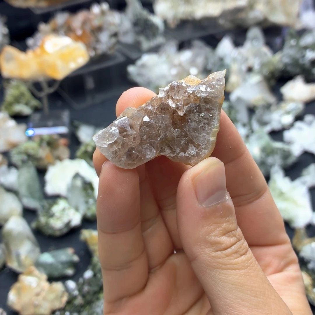 石材福利茶晶晶簇