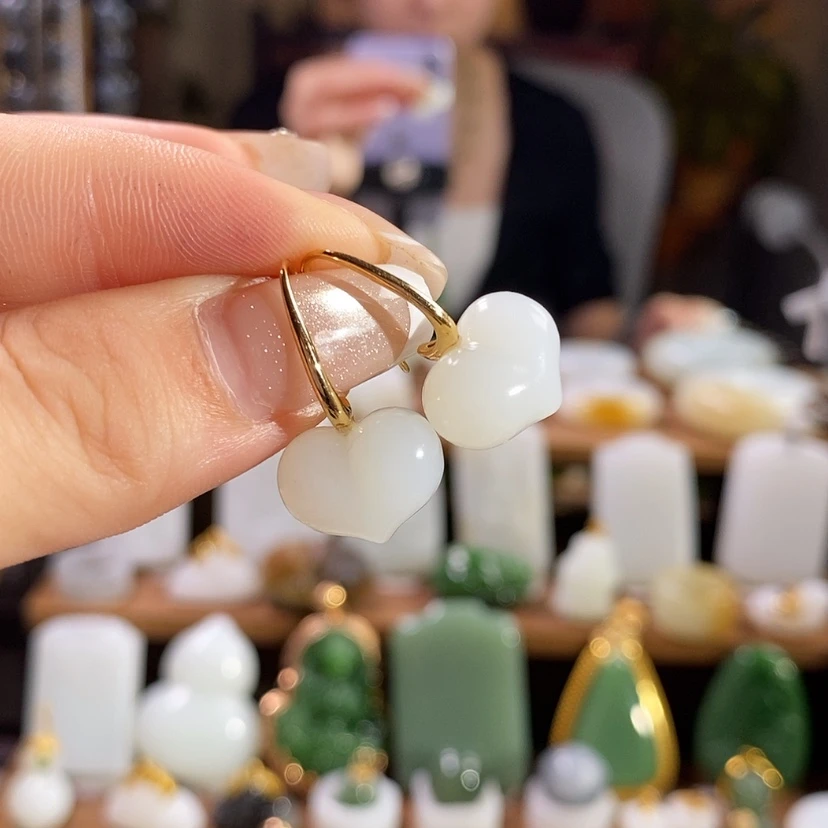 【闪购商品】吊坠(不含链)18K金镶嵌和田玉耳饰