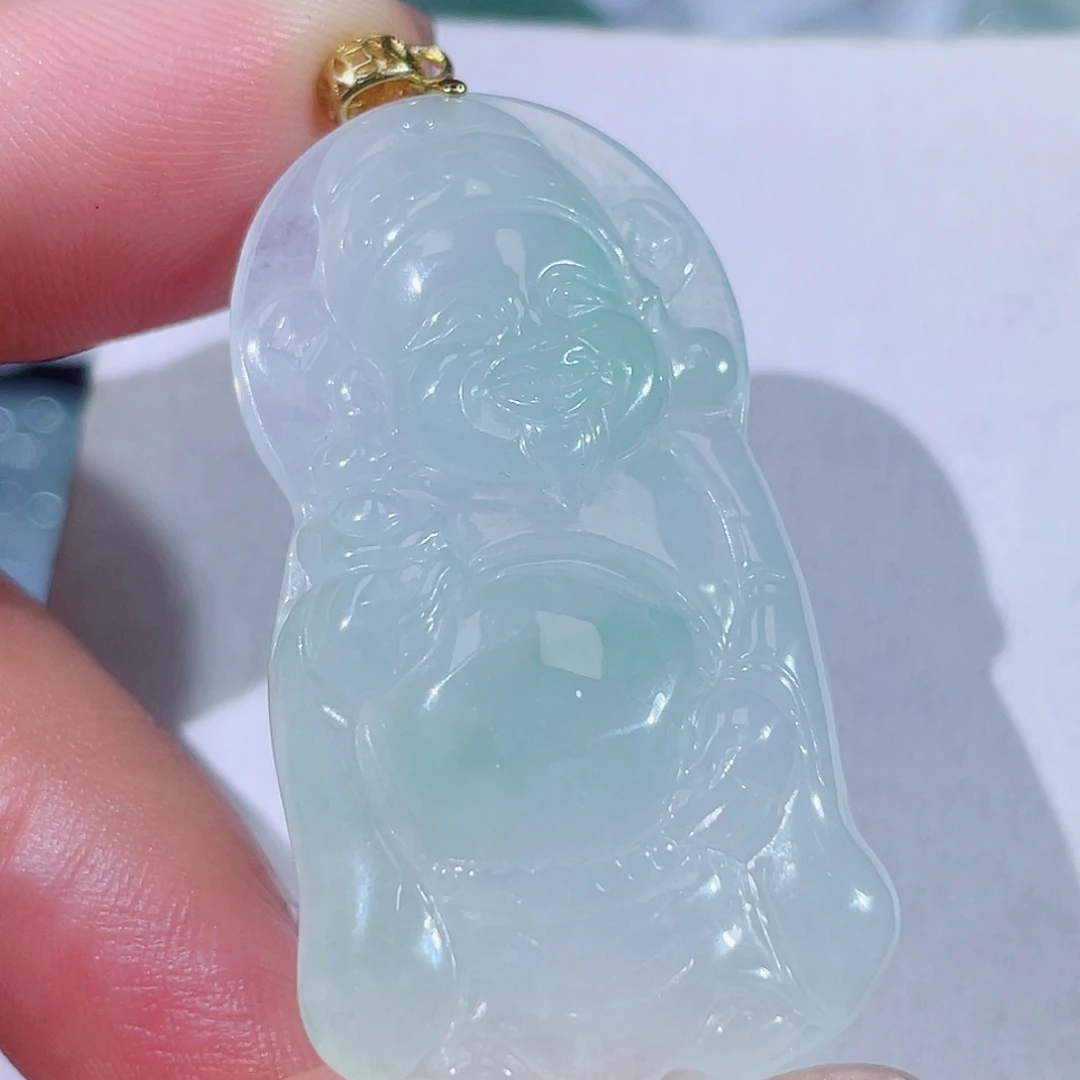 颈饰未镶嵌翡翠财神