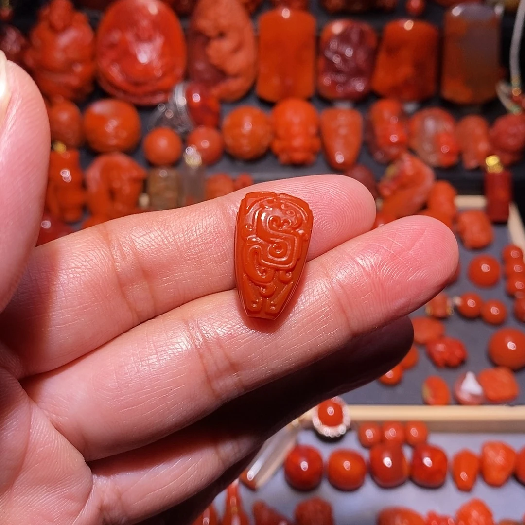 w***d南红玛瑙未镶嵌精工三通12.3