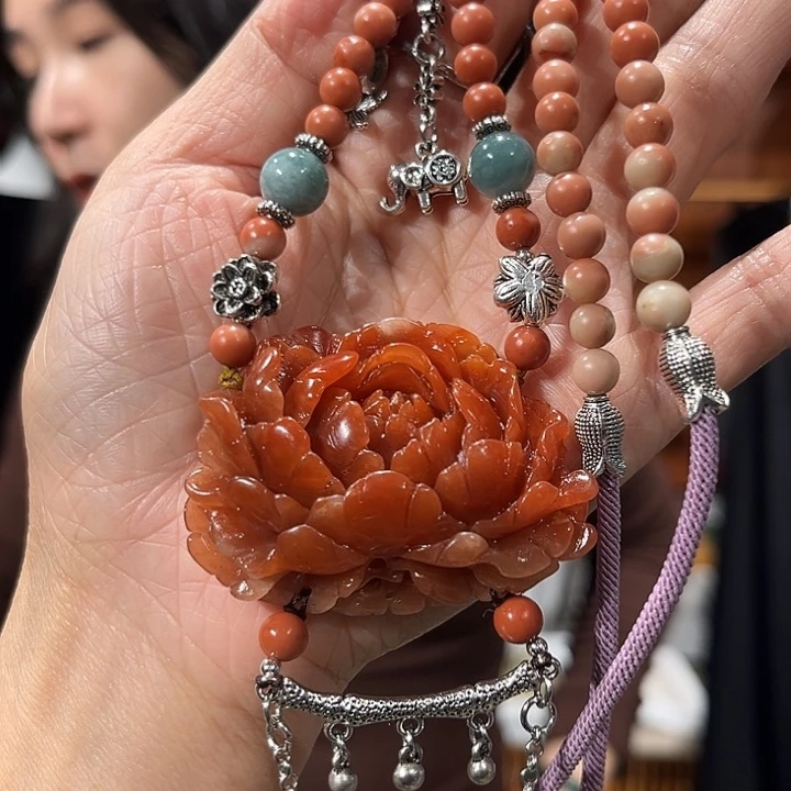 未镶嵌岫玉吊坠(赠链)