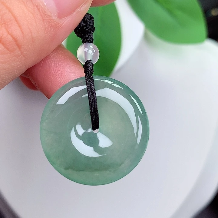 颈饰未镶嵌翡翠平安扣 25.5x5.3mm