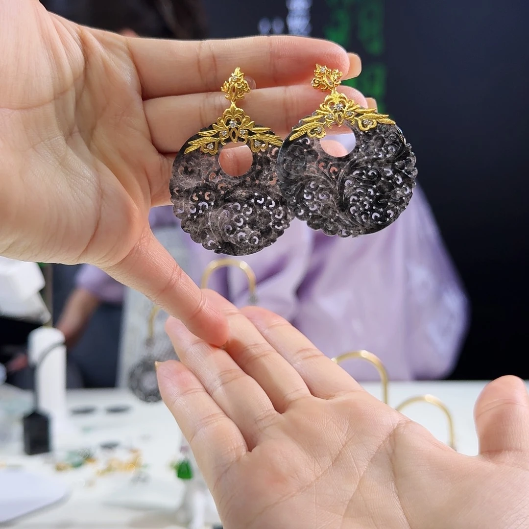 翡翠耳饰18K金镶嵌18k镶嵌