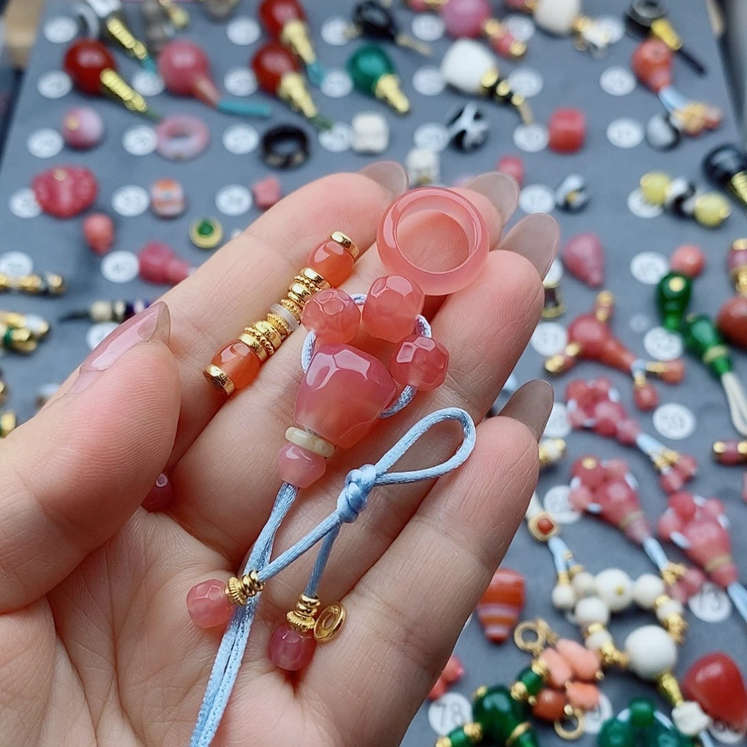 音***胺玛瑙/玉髓未镶嵌饰品