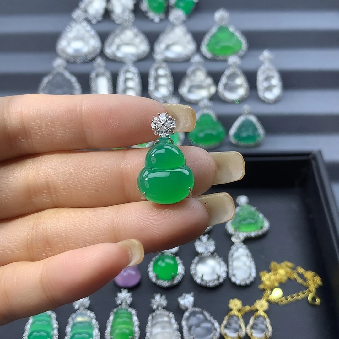 玛瑙/玉髓银S925镶嵌颈饰