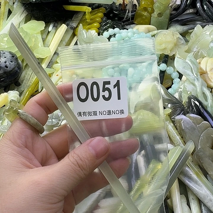 小***胖蛇纹石玉合金发饰