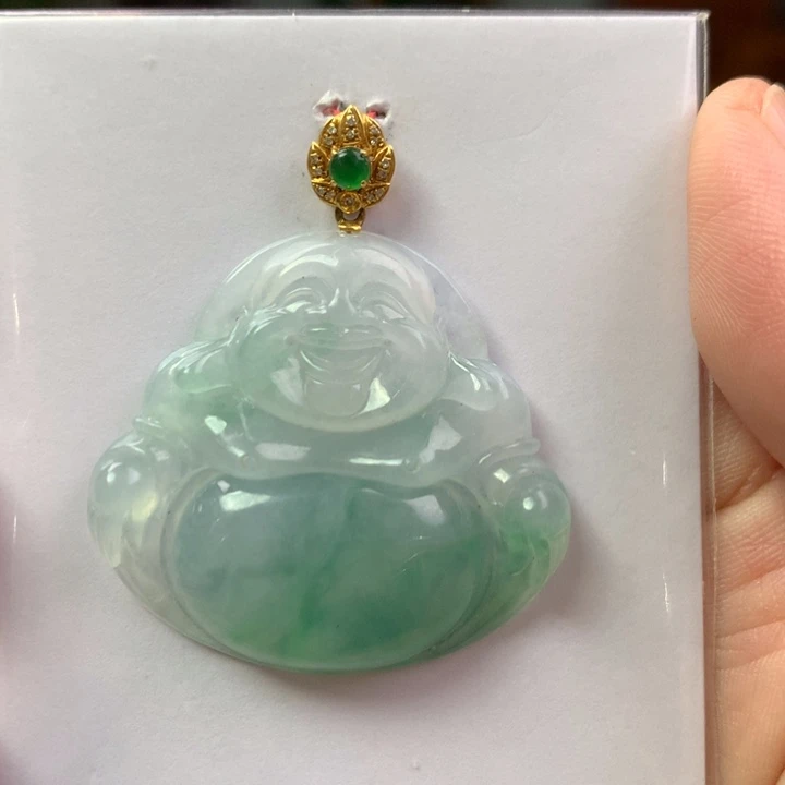 翡翠18K金镶嵌颈饰翡翠吊坠