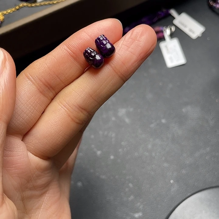 苏纪石（舒俱来）银S925镶嵌耳环