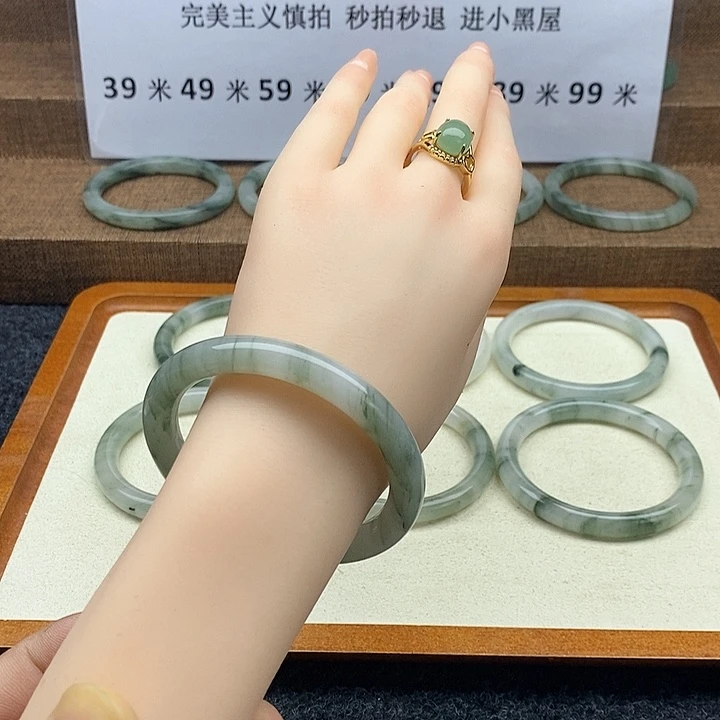 未镶嵌手镯石英质玉1101