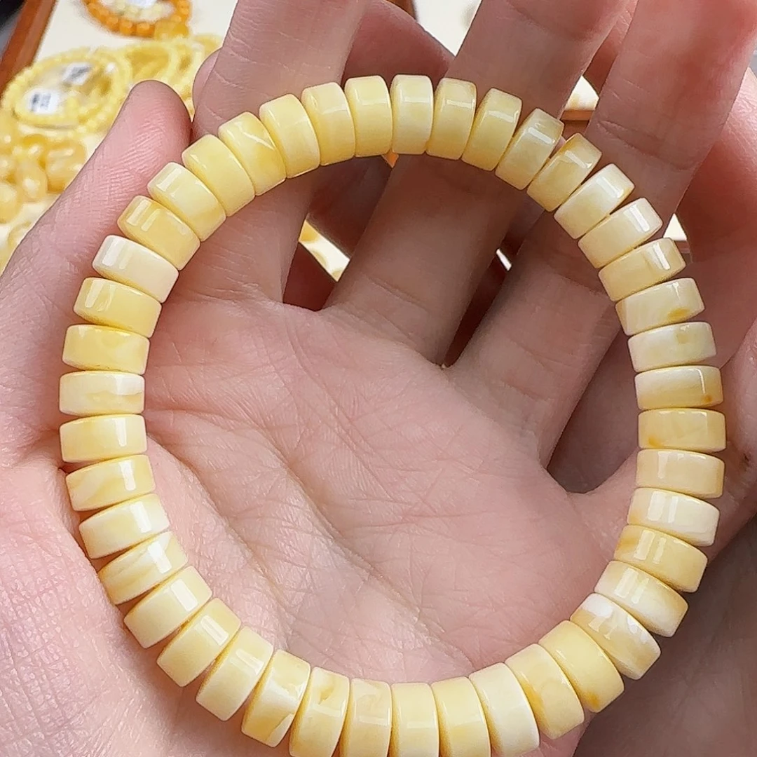 蜜蜡珠宝奇石未镶嵌