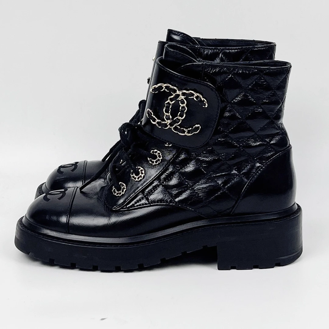 95新 Chanel/香奈儿 36码 黑色菱格拼接马丁靴xz0068