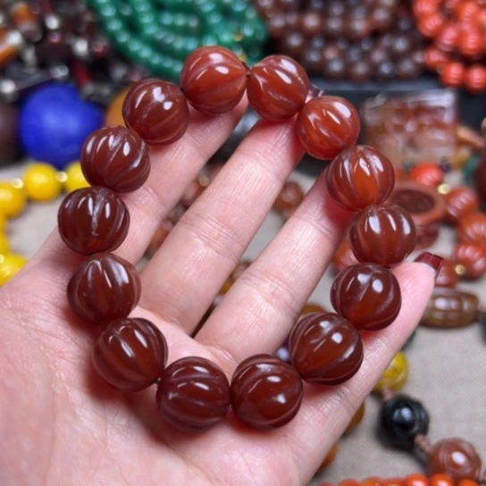 玛瑙/玉髓颈饰未镶嵌