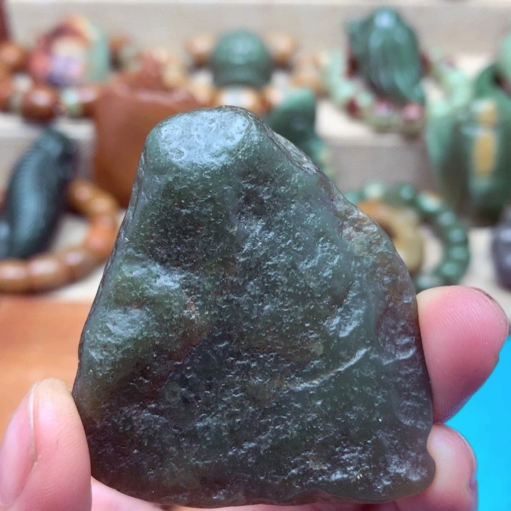 和田玉未镶嵌珠宝奇石