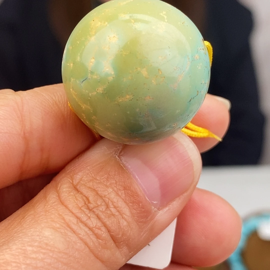 绿松石未镶嵌原矿