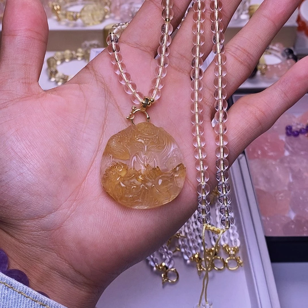 水晶颈饰未镶嵌X***_胶花五仙狐吊坠 送链子