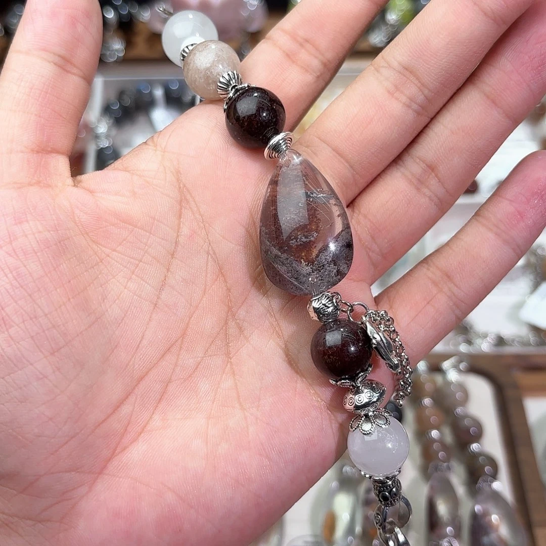 Y****水晶手串合金水晶