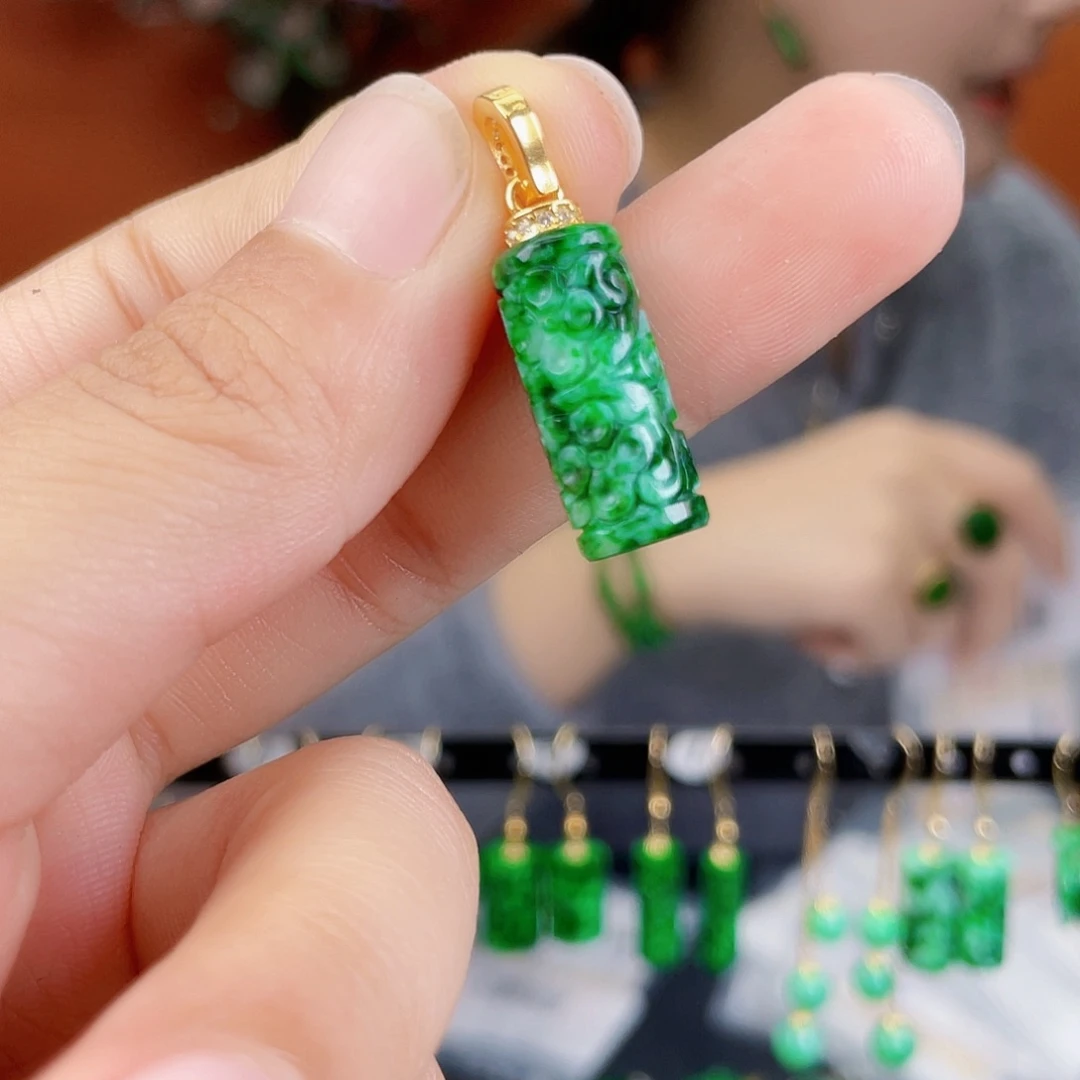 翡翠未镶嵌耳饰饰品