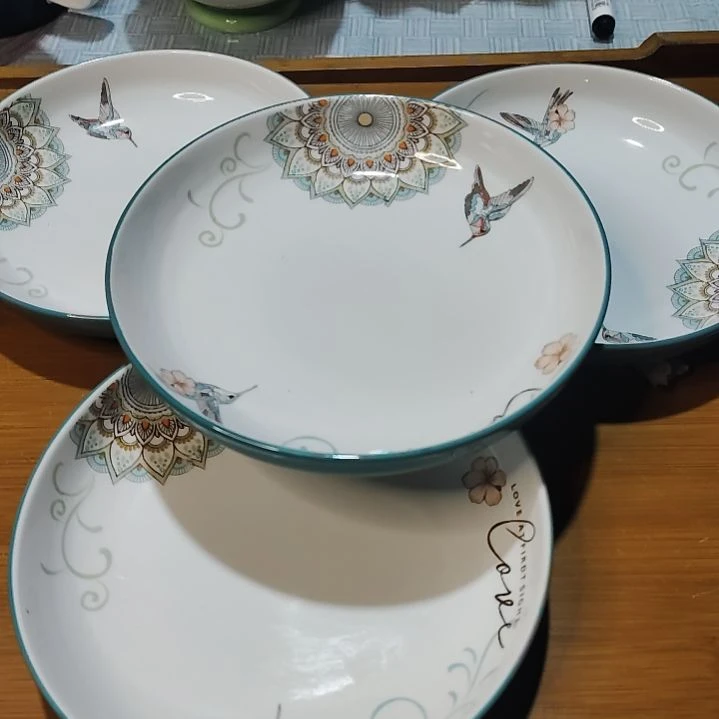 瓷瓷片片豆子家4个