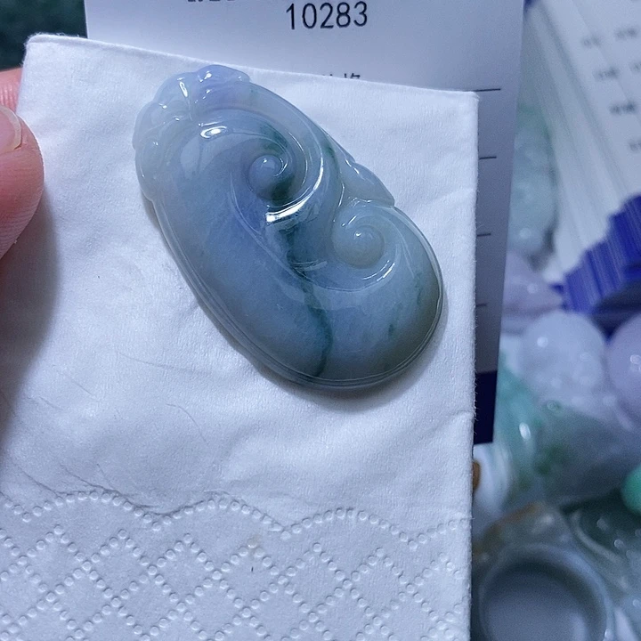 翡翠未镶嵌颈饰天光墟翡翠市场现金代购