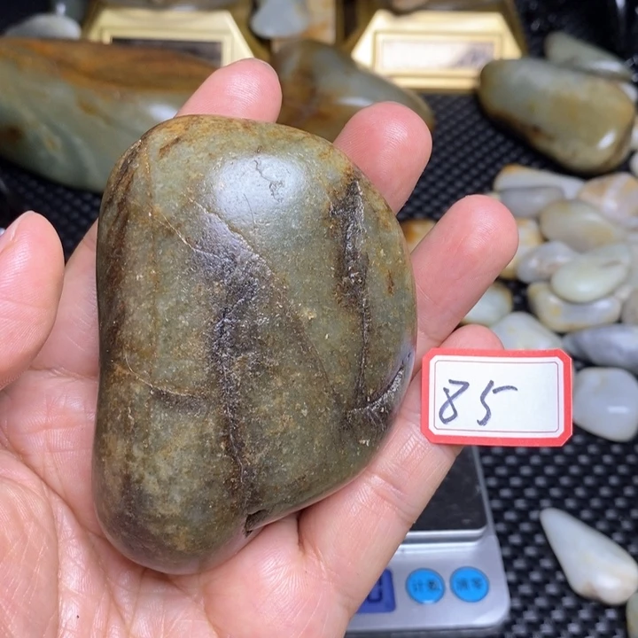 未镶嵌和田玉把件85