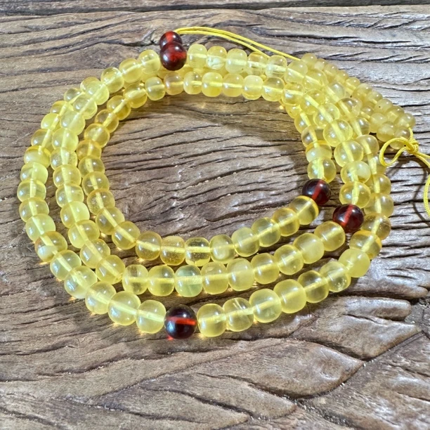 精品天然琥珀念珠2d37n899p08y5jj1n1