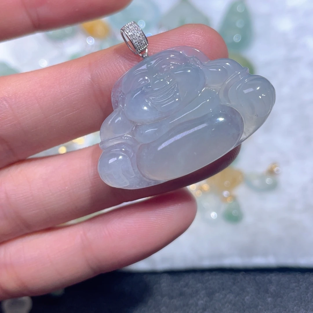 翡翠18K金镶嵌颈饰翡翠