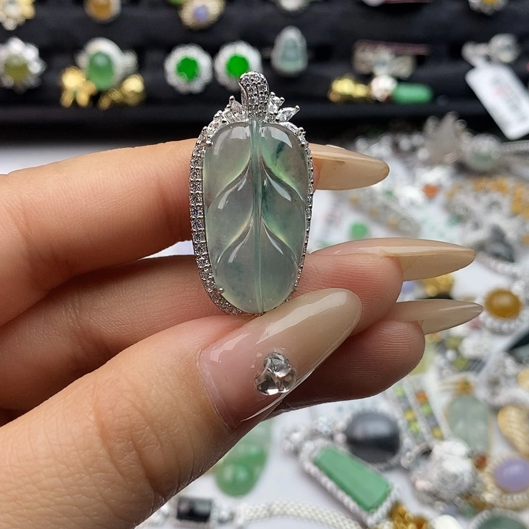 正***锅翡翠未镶嵌戒指翡翠