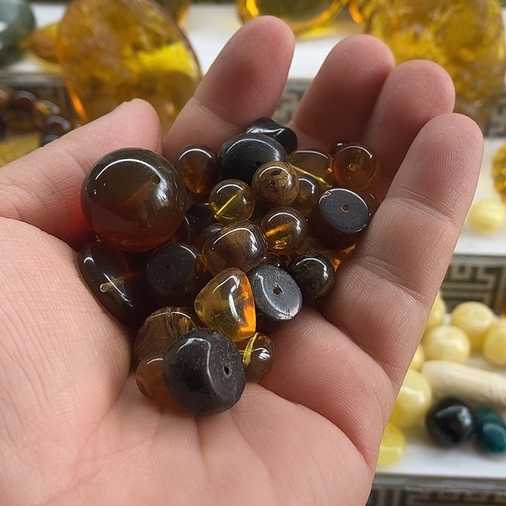 琥珀裸石未镶嵌单珠