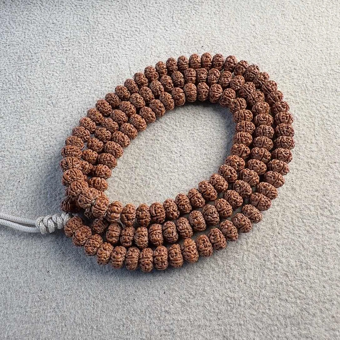 吊坠金刚菩提7.2凹底梅花