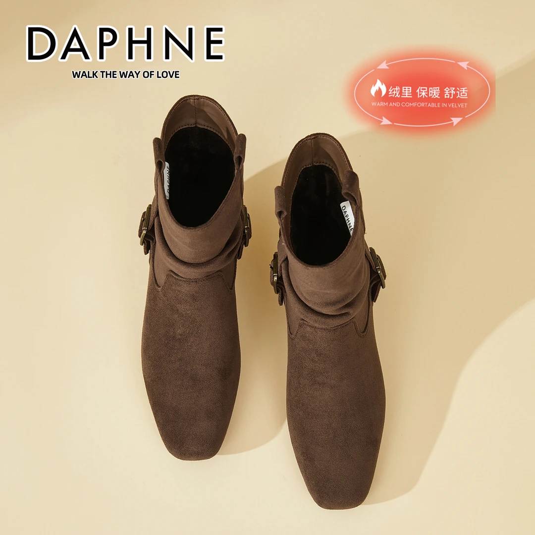 达芙妮韩版手工褶皱堆堆靴中筒靴女冬新款套筒显瘦粗跟西部牛仔靴