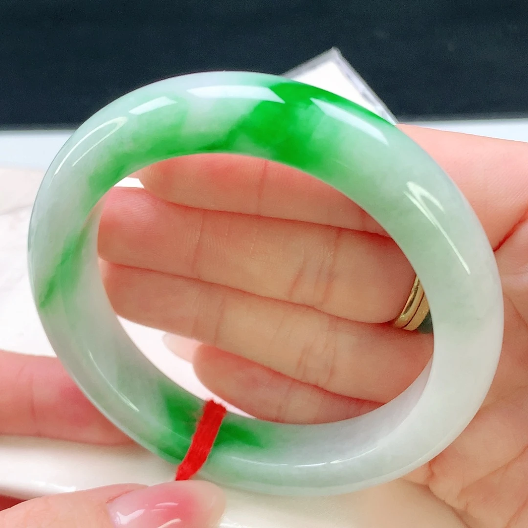 翡翠未镶嵌手镯835