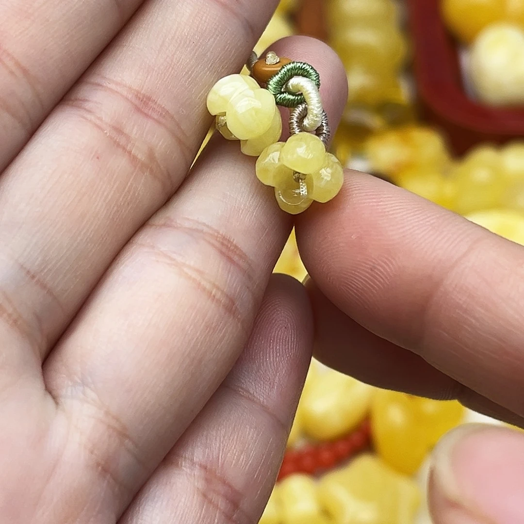 蜜蜡未镶嵌裸石天然