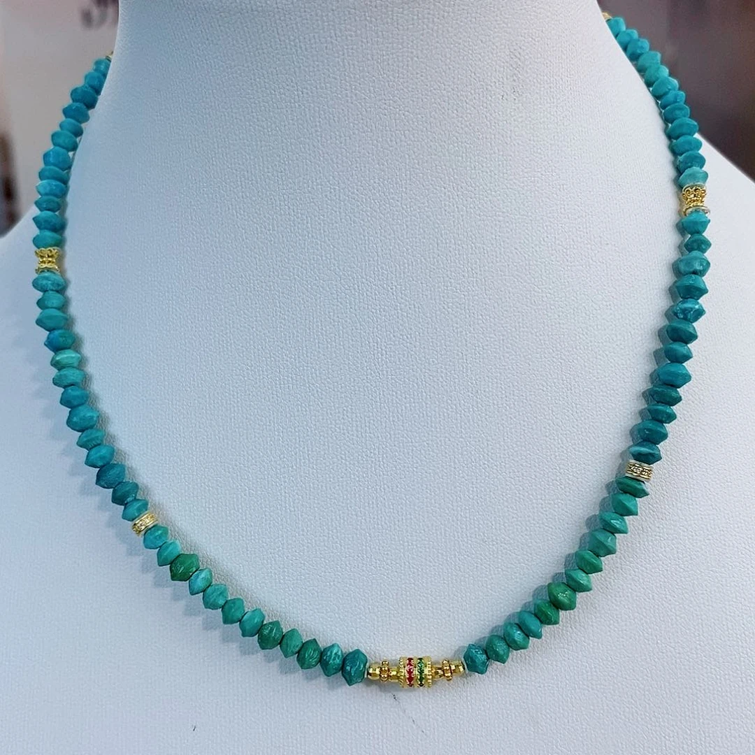 未镶嵌绿松石珠宝奇石