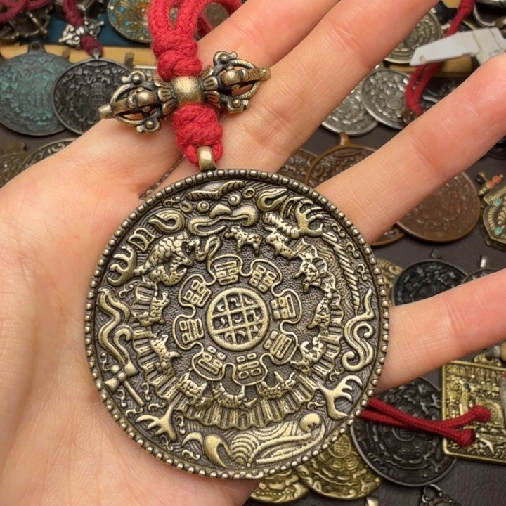 藏传文玩九宫如图