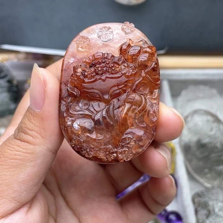 未镶嵌颈饰紫晶