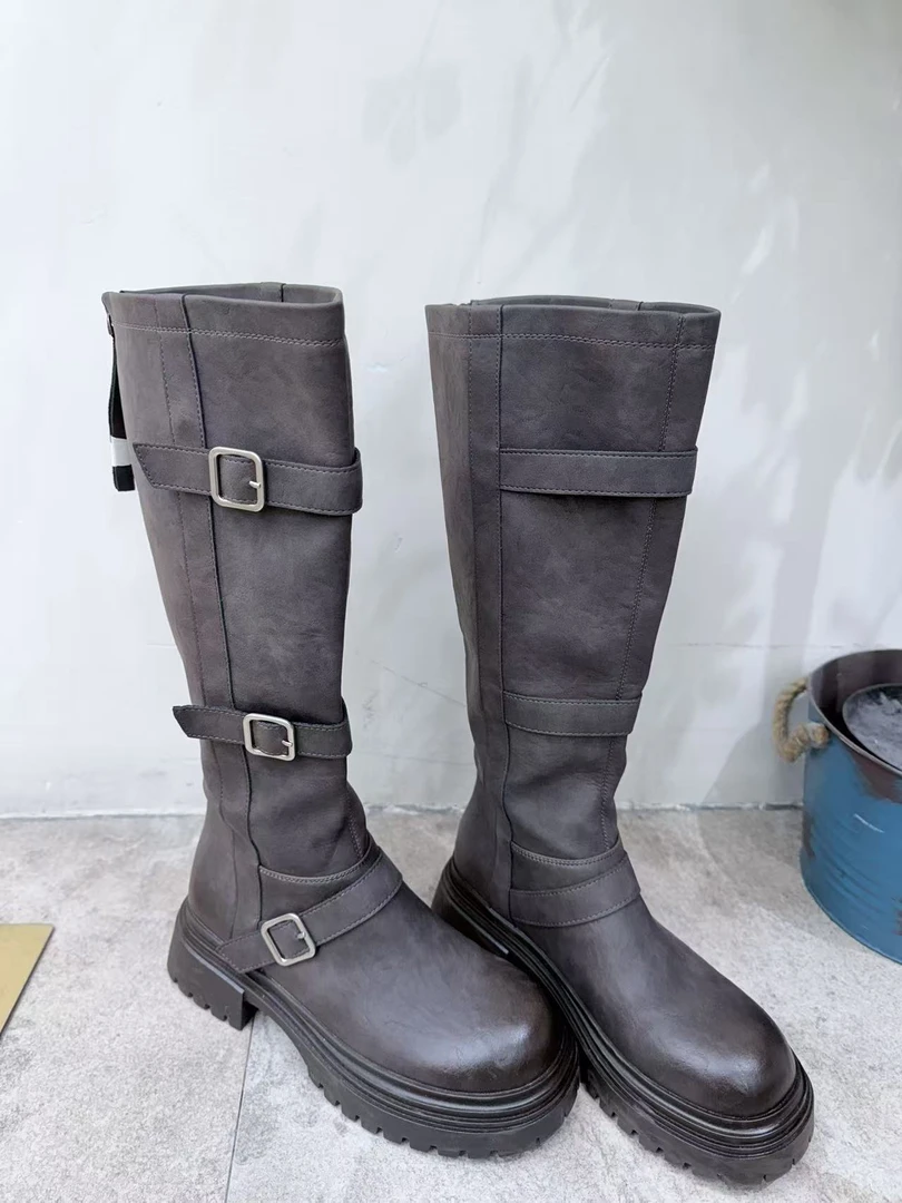 时尚女装上衣百搭款