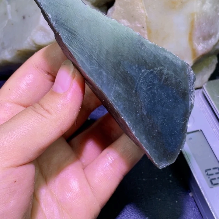 未镶嵌和田玉珠宝半成品