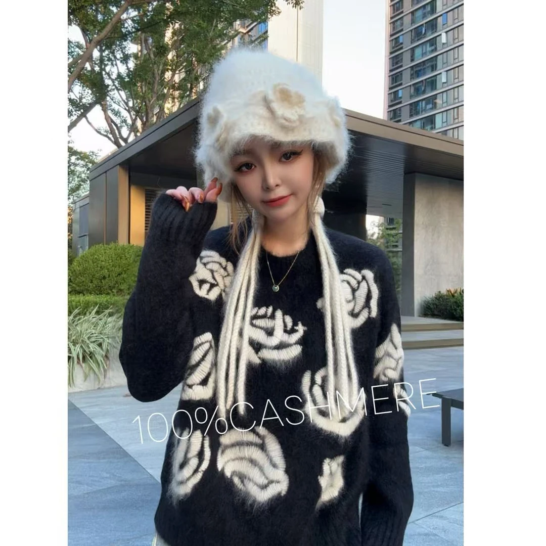 【玫瑰人生】254338秋冬拉绒款玫瑰花刺绣款圆领羊绒衫慵懒显瘦